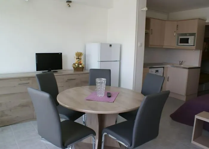 Appartement 52, Héliopolis E Au Village Naturiste